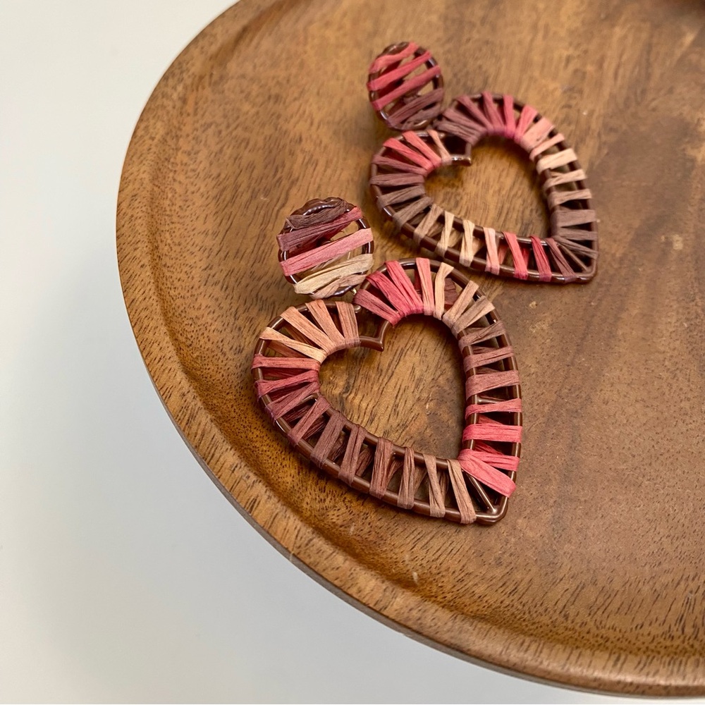3/$20 Statement Piece Raffia Gradient Red Brown Color Heart Drop Earrings